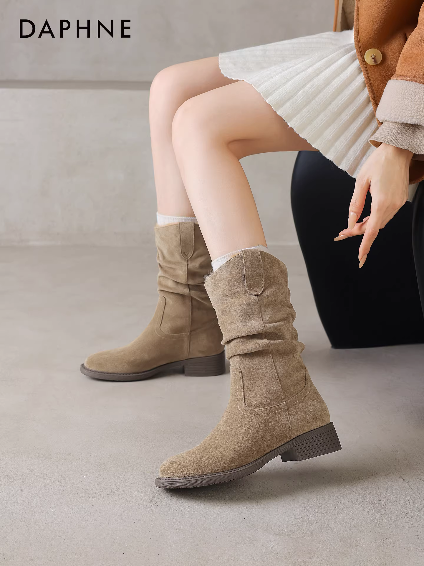 Giày bốt lông cừu cao đến giữa bắp chân Daphne dành cho nữ 2025, giày bốt ngắn mùa đông mới, giày lông, giày bốt Martin, giày bốt lười, giày bốt đi tuyết