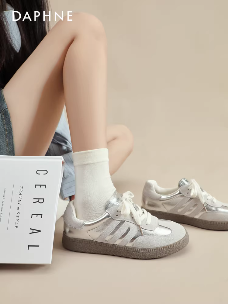 Giày tập luyện đạo đức Daphne bạc dành cho nữ, giày nữ mùa thu đông, giày thể thao mới 2025, giày thể thao đế dày, giày thường đa năng.