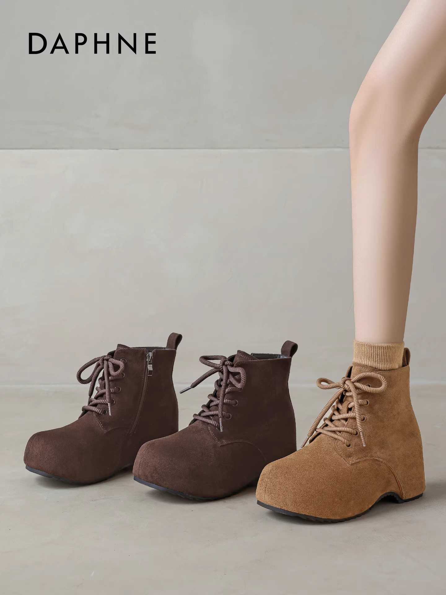 Giày bốt Martin đế dày lót lông cừu Daphne dành cho nữ 2025, kiểu mới mùa đông, tăng chiều cao, giữ ấm, kiểu ngắn, chất liệu cotton