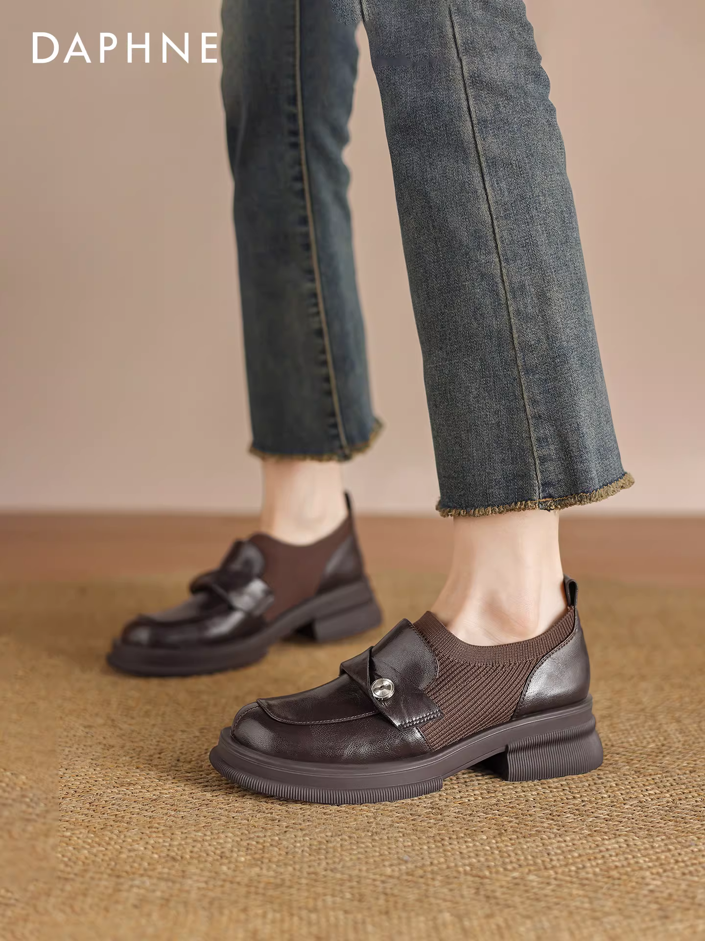 Giày lười Daphne kiểu mới 2025, giày da nhỏ xinh rất bắt mắt dành cho nữ, giày đế dày tăng chiều cao mùa thu dành cho phụ nữ nhỏ nhắn.