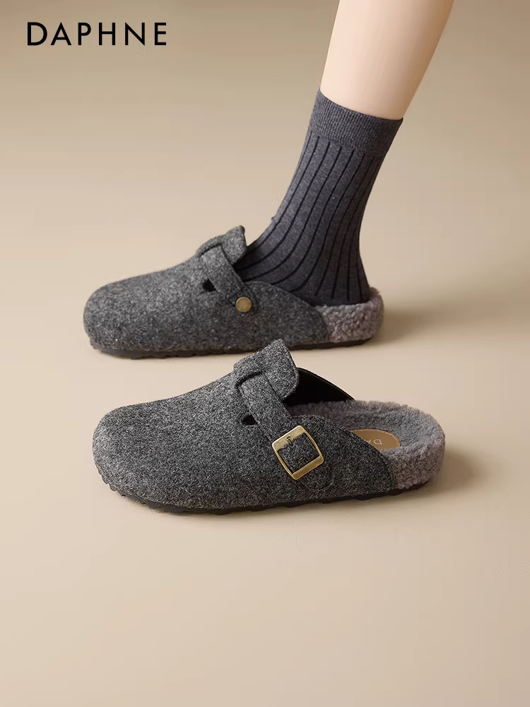 Giày Birkenstock lót lông Daphne dành cho nữ mùa đông 2025, kiểu mới đế dày, đi ngoài trời, kiểu nửa dép, màu xám, ấm áp, chất liệu bông mềm mại