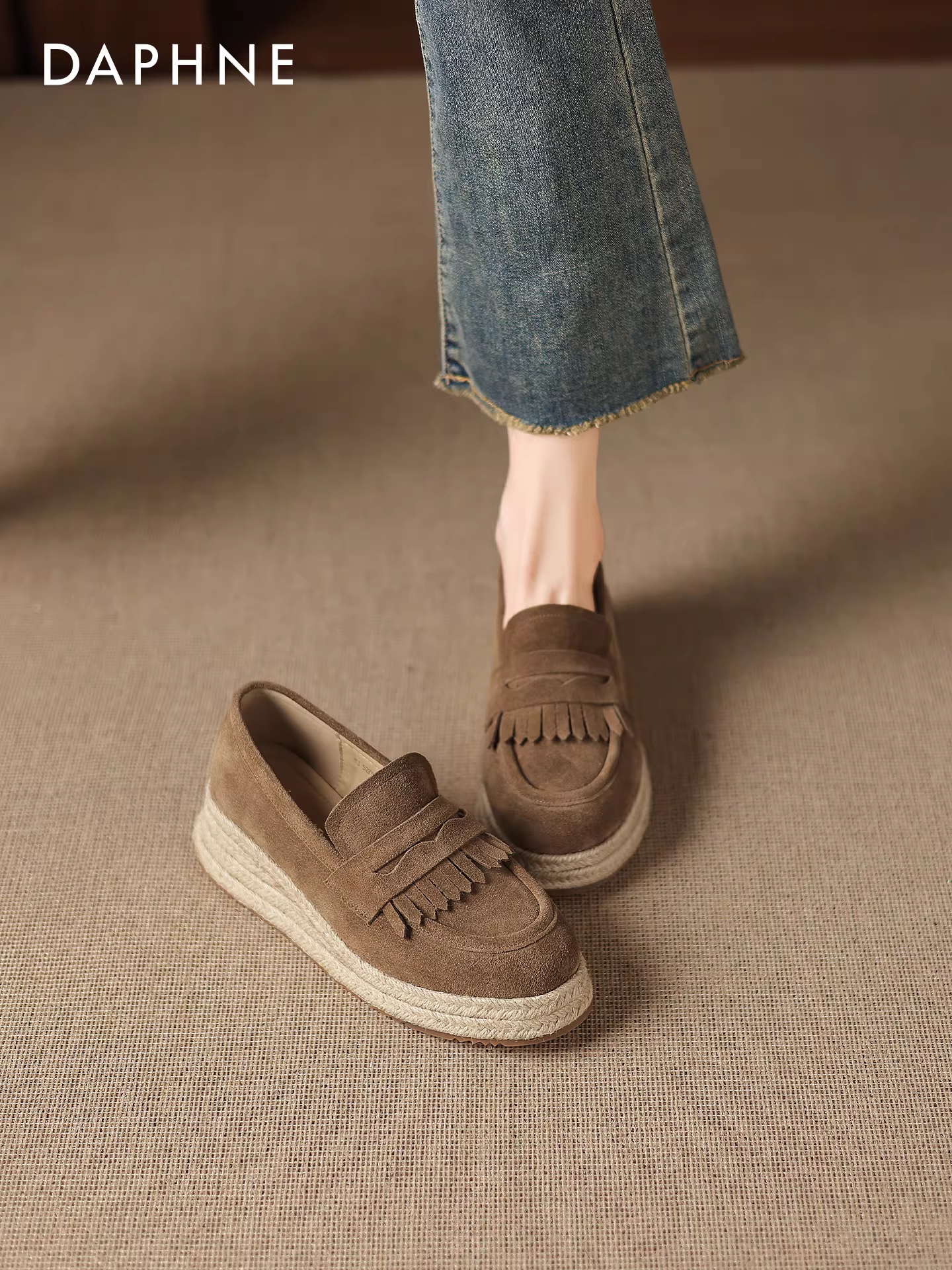 Giày lười nữ Daphne kiểu tiền cổ điển, mẫu mới thu đông 2025, đế dày tăng chiều cao, giày đế xuồng, giày moccasin, giày cá sấu