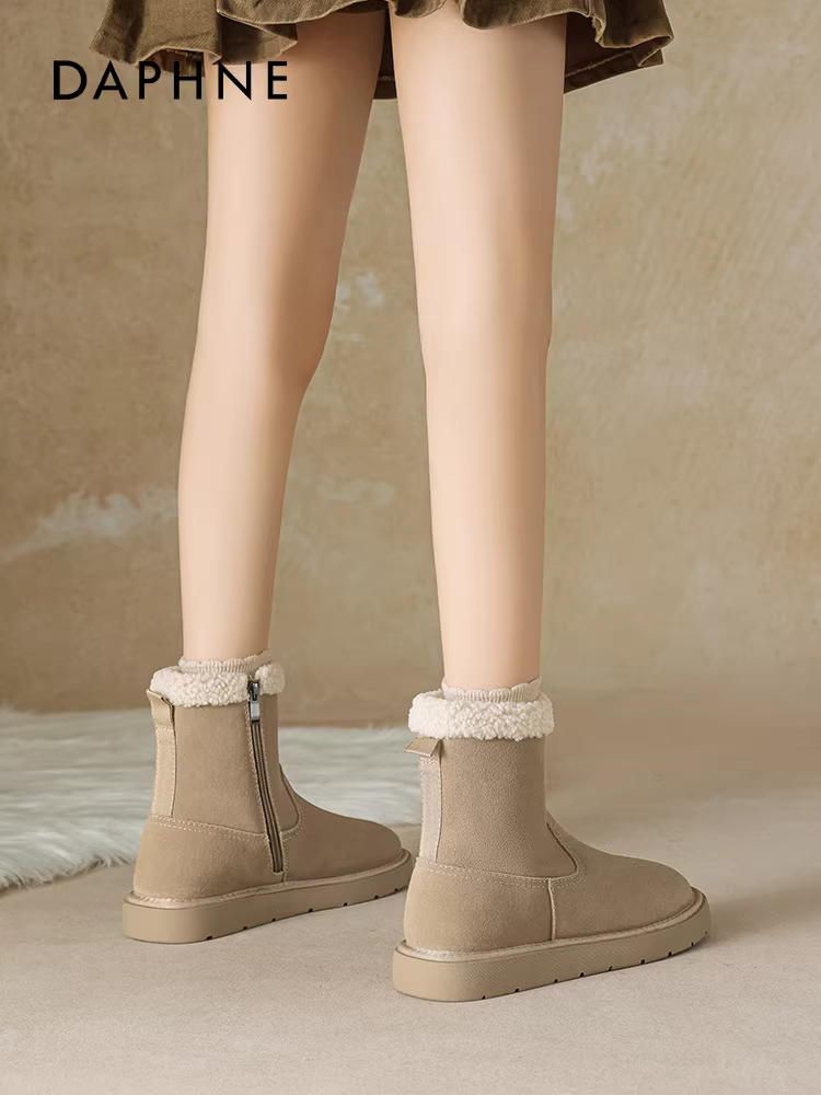 Giày bốt đi tuyết lót lông cừu Daphne dành cho nữ 2025 mới thu đông, giày bông Harbin, bốt ngắn lót lông dày đế dày kiểu Birkenstock