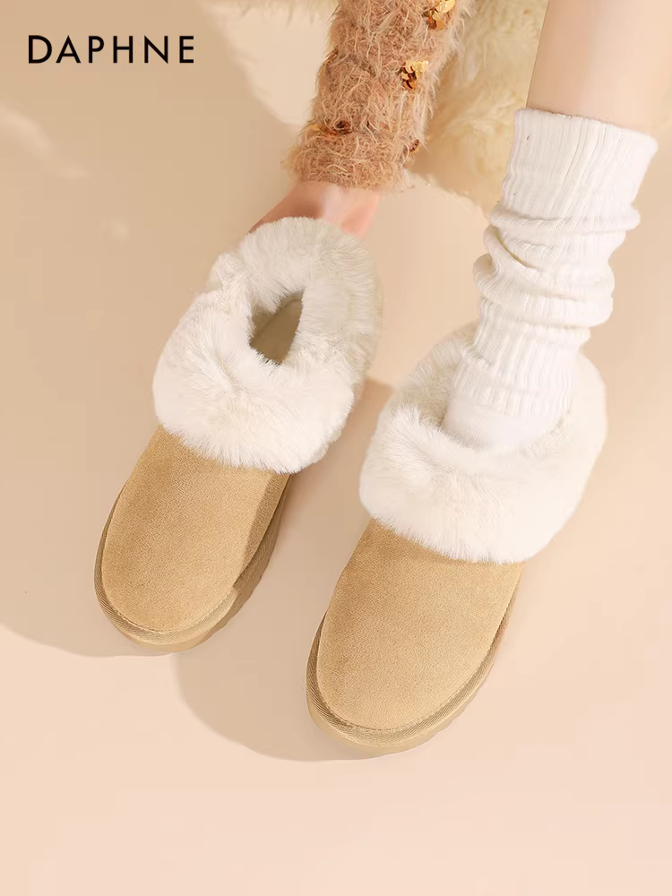 Giày bốt tuyết Daphne dành cho nữ mùa thu đông 2024, kiểu mới đế dày, cổ ngắn, đa năng, lót lông cừu, dày dặn, ấm áp, chất liệu cotton dành cho nữ