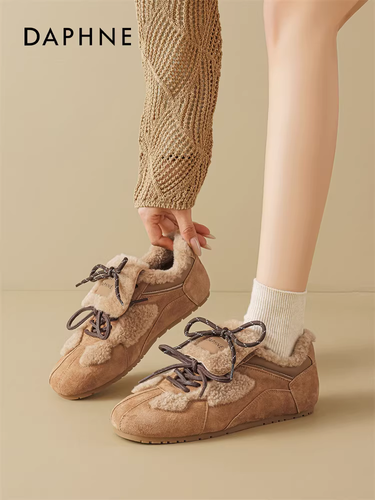 Giày tập luyện Đức lót lông Daphne dành cho nữ, giày bốt giữ ấm mùa đông mới năm 2025, giày thể thao đế bằng, giày bông lông mềm.