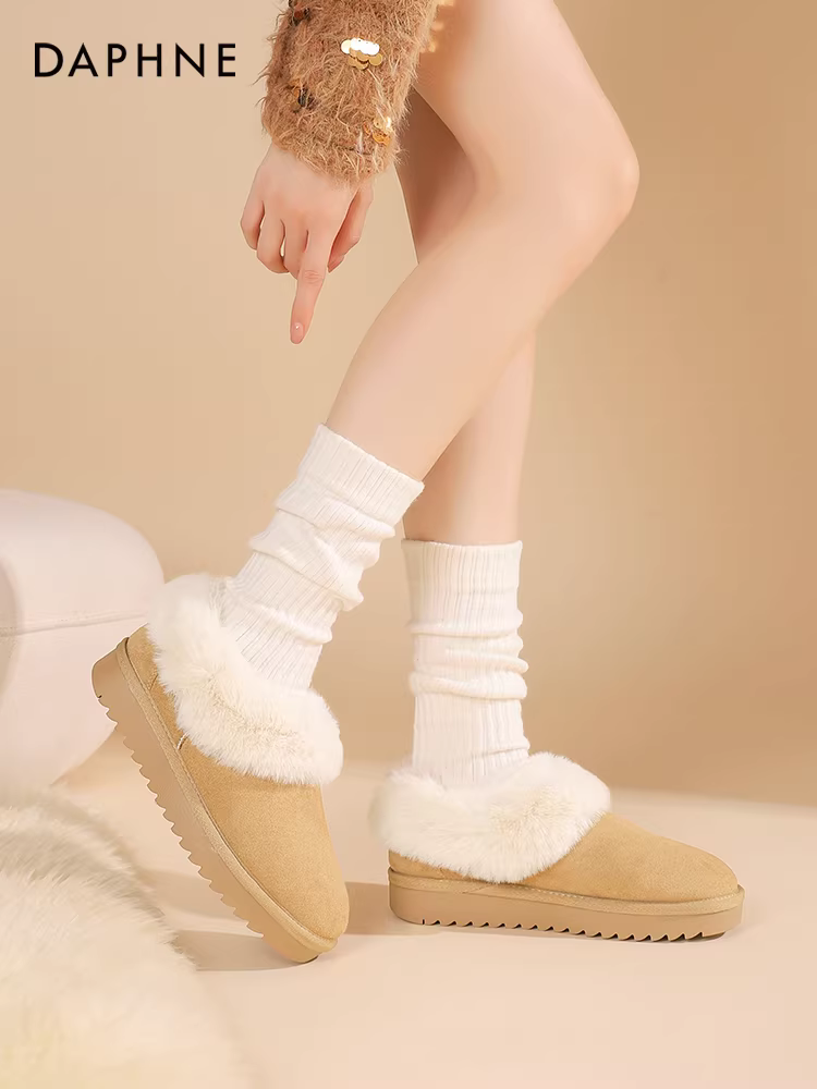 Giày bốt tuyết đế dày Daphne dành cho nữ 2025, kiểu mới mùa đông, bốt ngắn ấm áp, giày lông mềm, giày bông Đông Bắc dành cho nữ