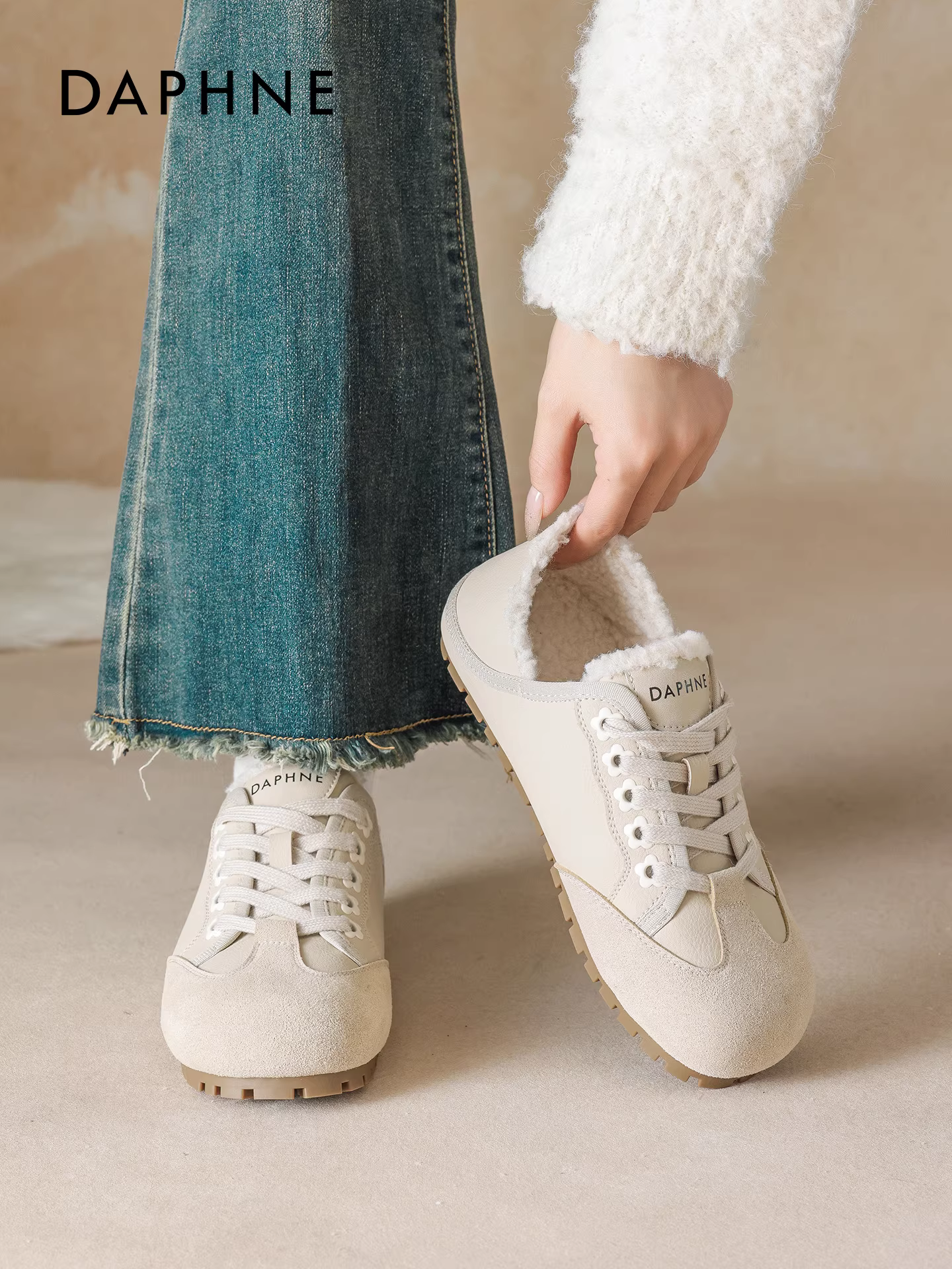 Giày tập thể thao đế bằng Daphne dành cho nữ, mẫu mới mùa đông 2025, giày lót lông mềm mại, đa năng, thể thao, giữ ấm bằng cotton
