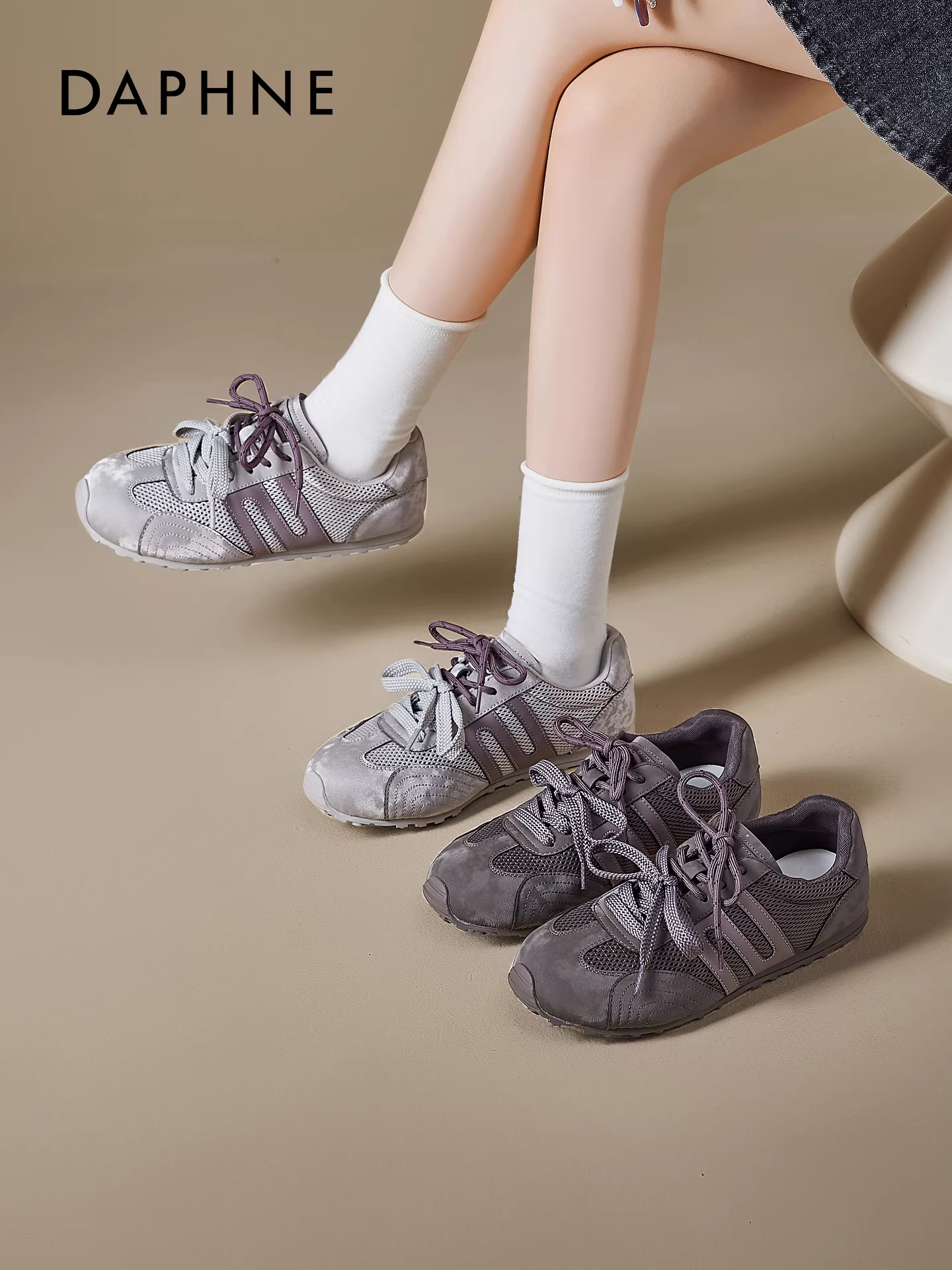 Giày tập luyện màu tím Daphne dành cho nữ 2025, mẫu mới thu đông, giày thể thao đế bằng kiểu ballet, rất thời trang và thoải mái.
