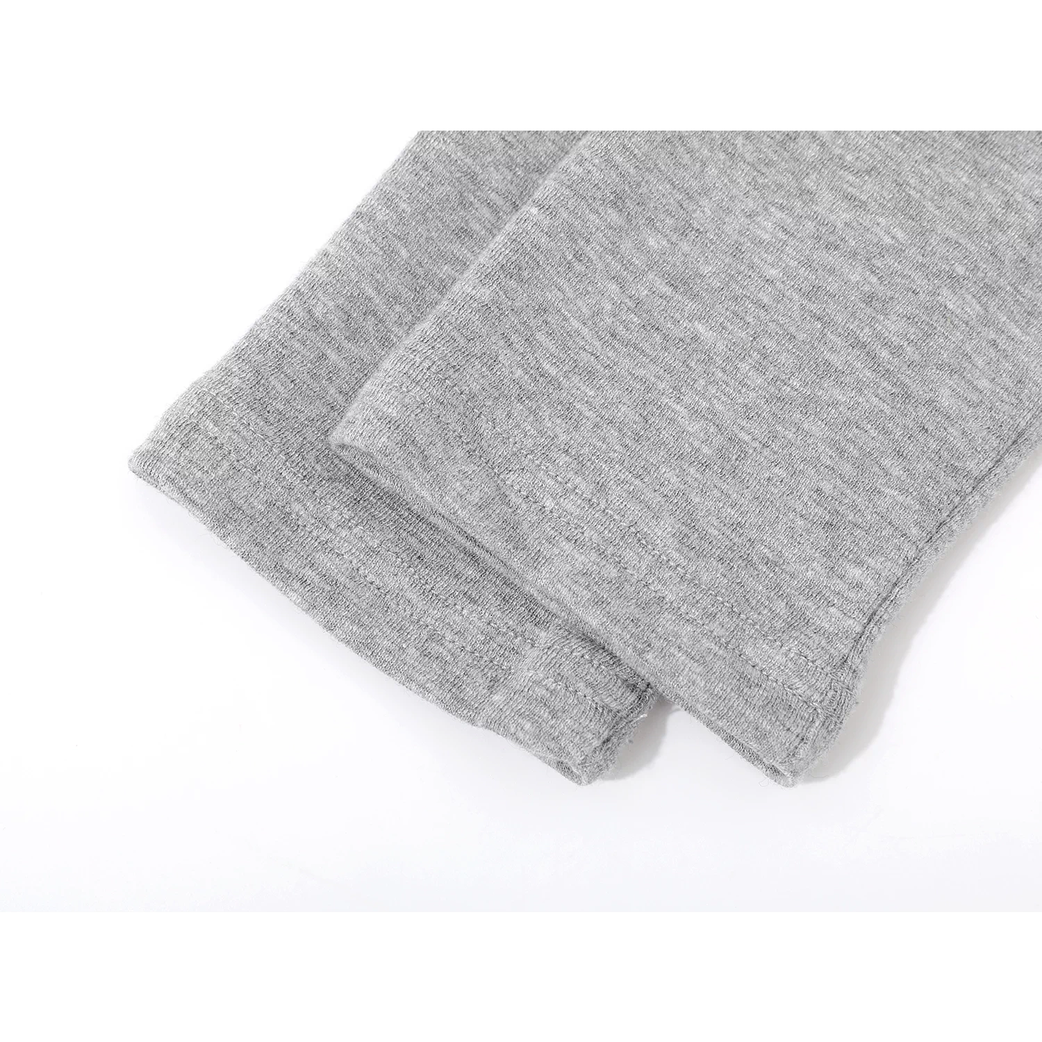 Áo thun dệt kim cổ yếm giả hai mảnh phối màu phong cách mới đầu thu dành cho nữ, áo dài tay ôm dáng đa năng cổ điển