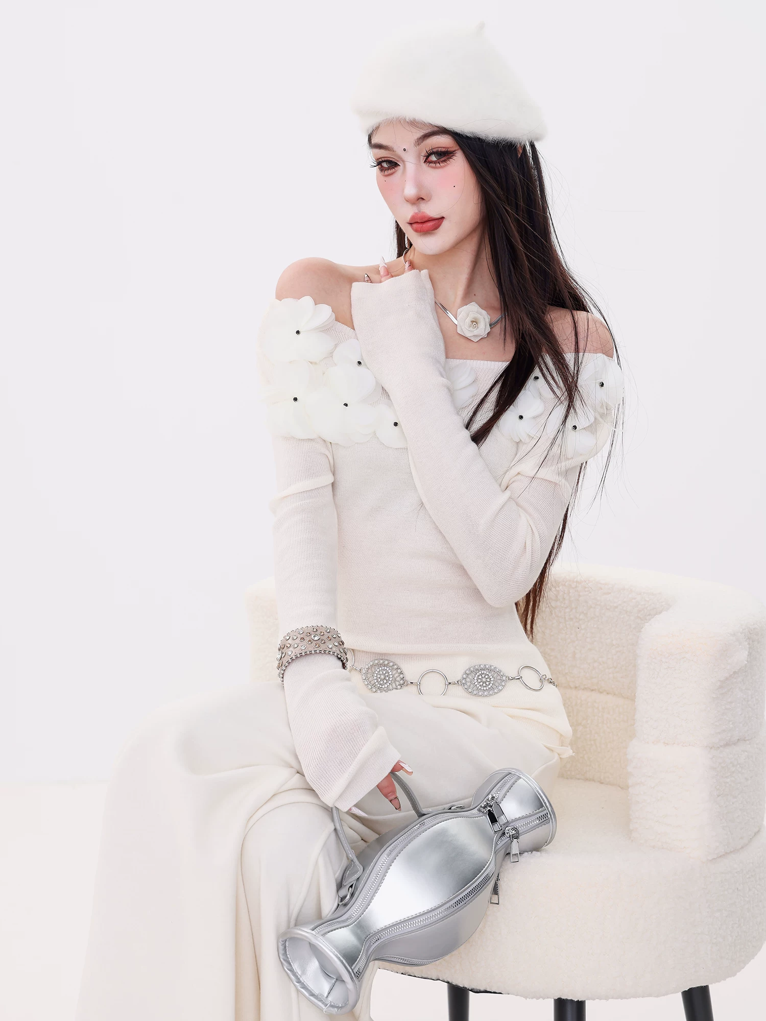 ABWLR Camellia Ode - Áo len dệt kim màu trắng hoa ba chiều nhẹ nhàng theo phong cách Pháp nguyên bản dành cho nữ, áo ôm vừa vặn