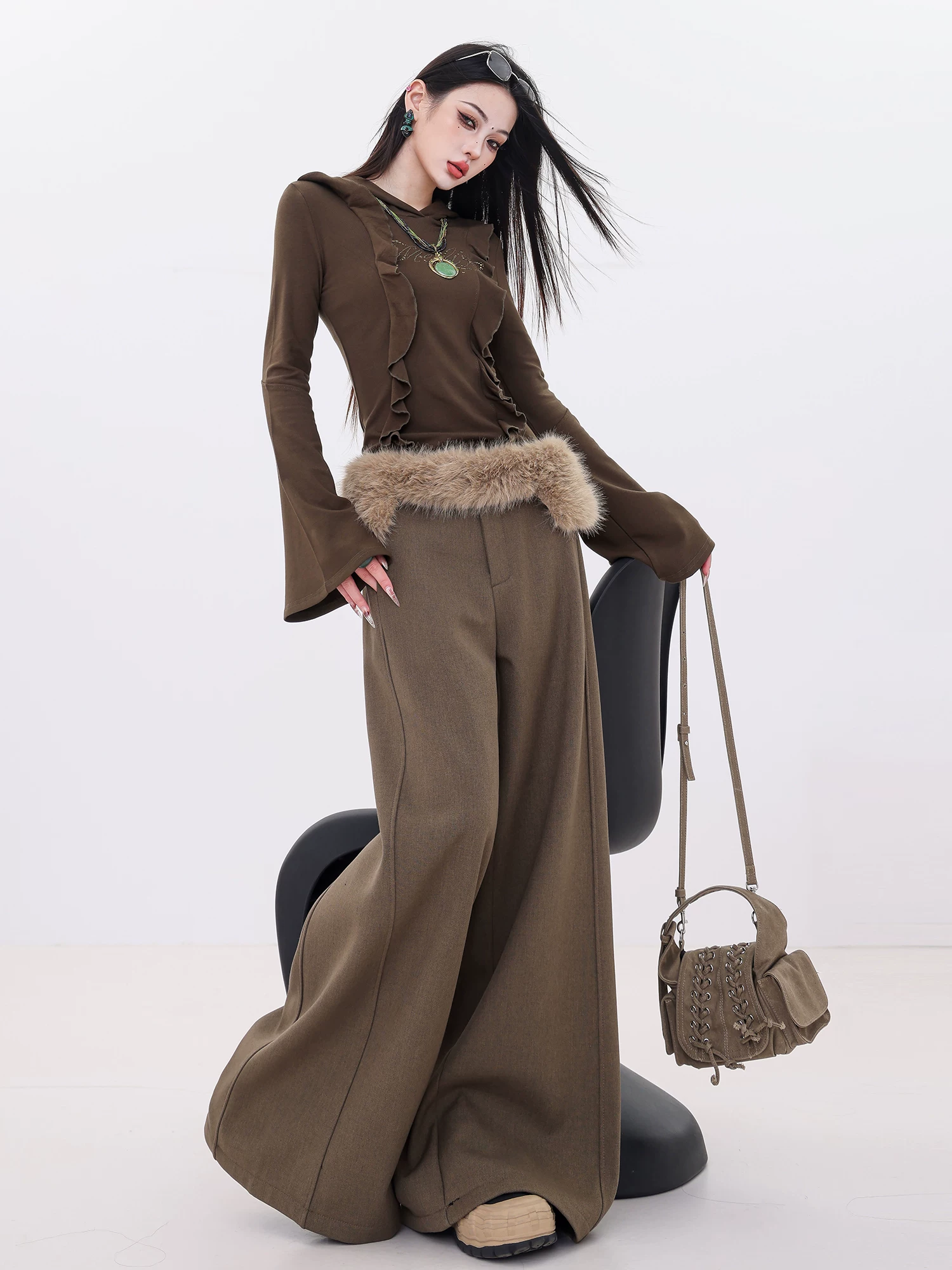 ABWLR Hazelnut Warm Velvet - Quần ống rộng lưng cao kiểu Melard nguyên bản dành cho nữ, Quần ống rộng dáng thẳng có dây lưng lông thú thường ngày
