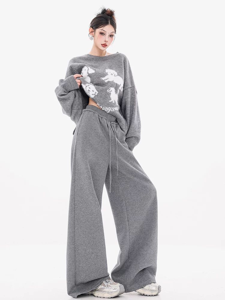 Tin tức thời trang ABWEAR - Quần ống rộng lưng thun màu xám thu đông dành cho nữ 2025 Quần thể thao mềm mại mới