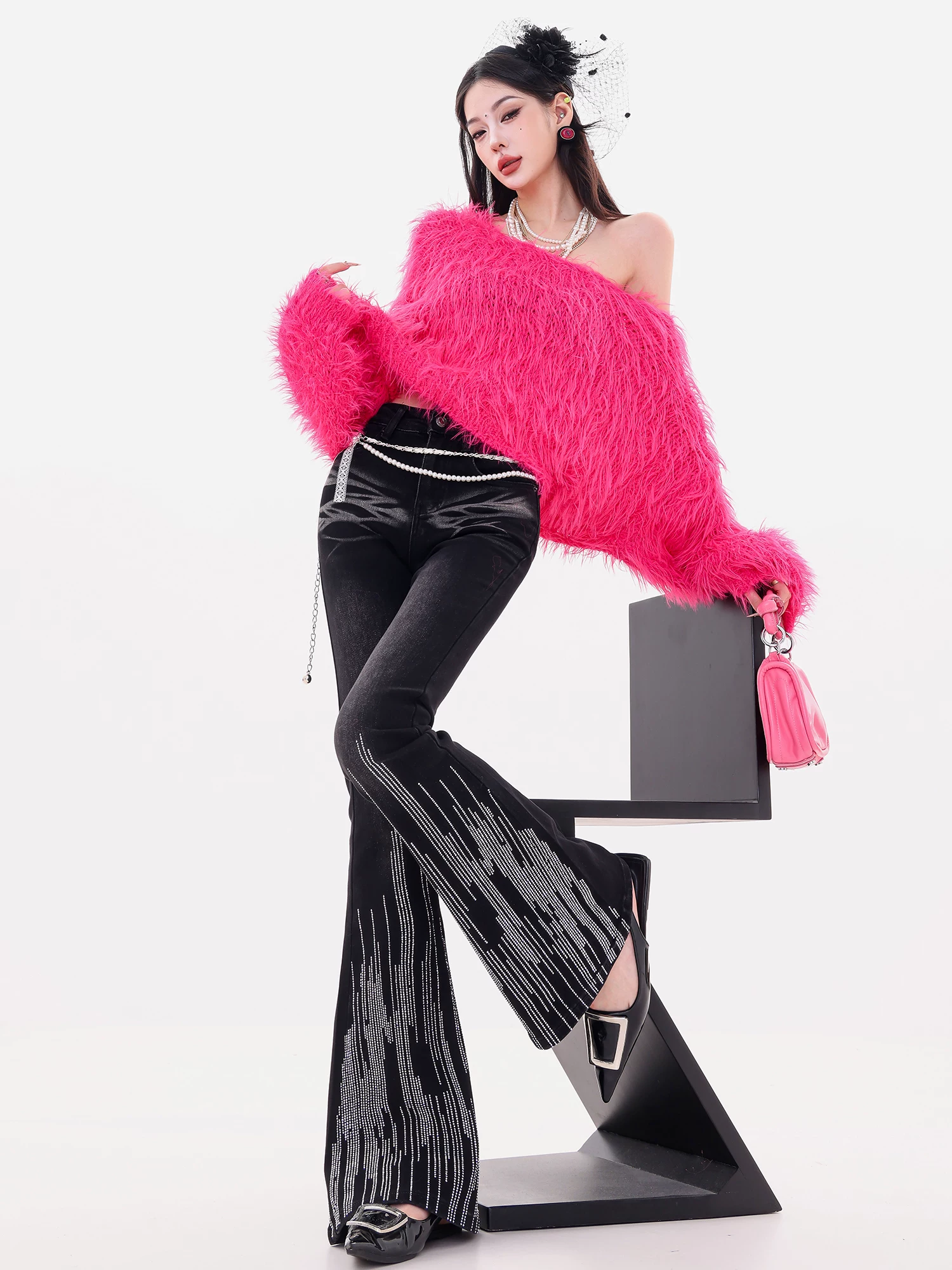 Quần Jeans Xòe Đính Đá Pha Lê Đen Nguyên Bản ABWLR Star Dance - Mẫu Mới 2025, Dáng Ôm, Giúp Giảm Cân, Kiểu Bootcut