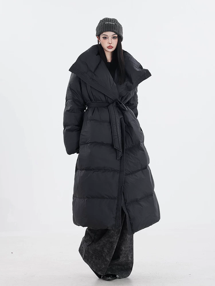 ABWEAR Snow Walk - Áo khoác lông vũ dài vừa phải màu đen mùa đông nguyên bản dành cho nữ với lông vịt trắng và cổ đứng, dài quá đầu gối