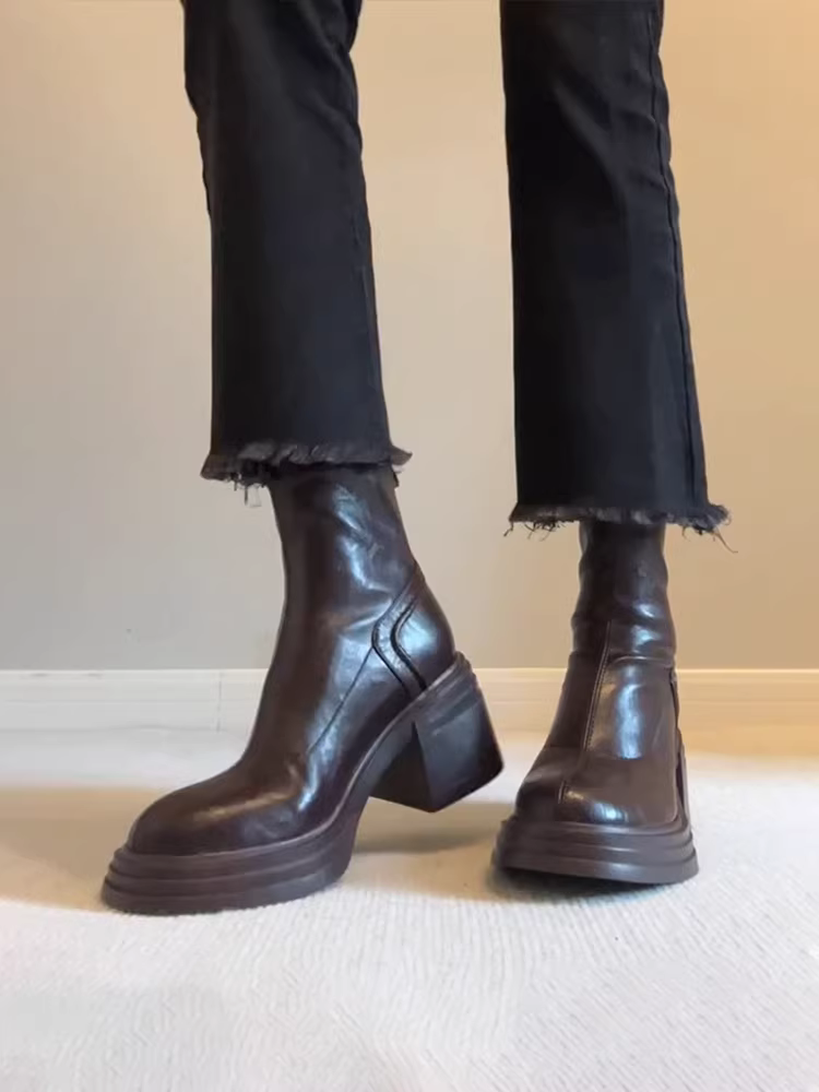 Phiên bản da bò ~ Giày bốt Martin đế dày tăng chiều cao bằng da thật màu nâu cổ điển dành cho nữ, khóa kéo phía sau đơn giản, gót dày, bốt kiểu dáng cổ điển
