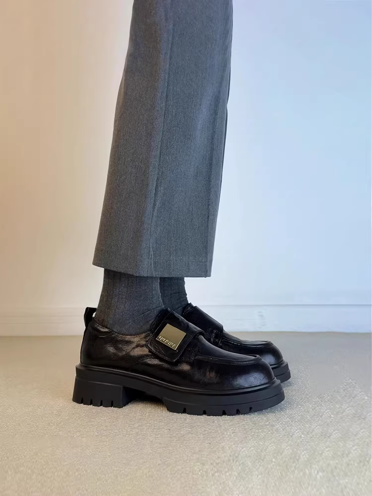 Phiên bản da cừu ~ Giày lười có khóa kim loại Velcro kiểu Anh Giày da đế dày kiểu Anh Giày da đế dày kiểu retro dành cho nữ
