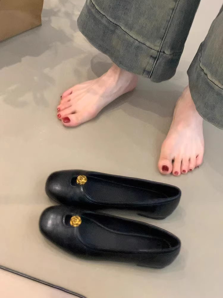 Phiên bản da cừu ~ Giày đế bằng đa năng, đơn giản, thoải mái, mũi tròn, da thật, kiểu dáng đơn giản, dành cho nữ