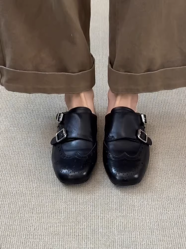 Phiên bản da cừu ~ Giày da thật màu đen có mũi kín, kiểu dáng cổ điển, đa năng, mũi vuông, kiểu brogue nửa dép dành cho nữ