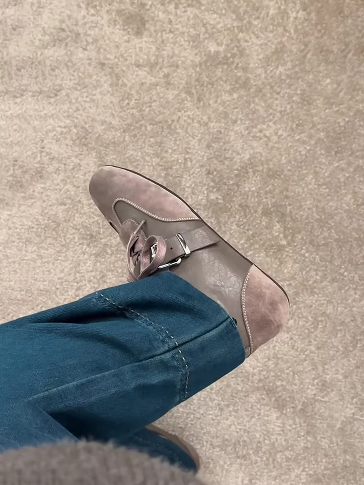 Phiên bản da cừu ~ giày thể thao cổ điển có khóa thắt lưng, giày đế bằng buộc dây, giày tập kiểu Đức bằng da lộn chắp vá kiểu múa ba lê