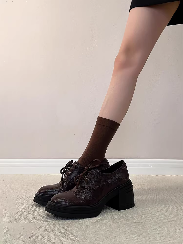 Phiên bản da cừu ~ Giày da đi làm có dây buộc kiểu Anh dành cho nữ, giày cao gót đế dày chống thấm nước, giày lười cổ điển