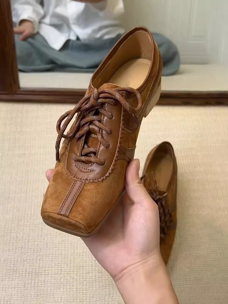 Phiên bản da cừu ~ Giày da nhỏ màu nâu Melard cổ điển dành cho nữ, mũi vuông, kiểu mũi lợn, buộc dây, gót dày, giày tập luyện kiểu Đức thông thường