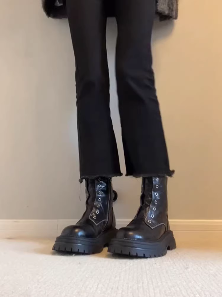 Phiên bản da bò ~ Giày bốt Martin đế dày đế dày dành cho nữ, lót lông cừu mùa đông, khóa kéo bên hông, bốt ngắn thon gọn, da thật, mũi tròn cổ điển.