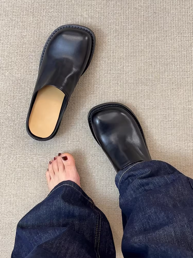 Phiên bản da cừu ~ Giày Birkenstock đế vuông, gót dày, kiểu retro đa năng mới dành cho nữ, kiểu mules không dây, mũi kín.