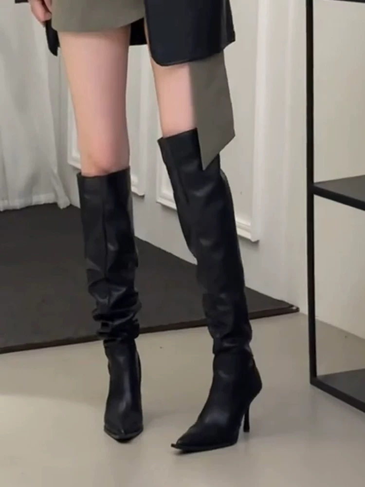 Phiên bản da bò ~ Giày bốt hiệp sĩ mũi nhọn phong cách hot girl cổ điển dành cho nữ, giày bốt cao gót xếp ly đơn giản bằng da thật trên đầu gối