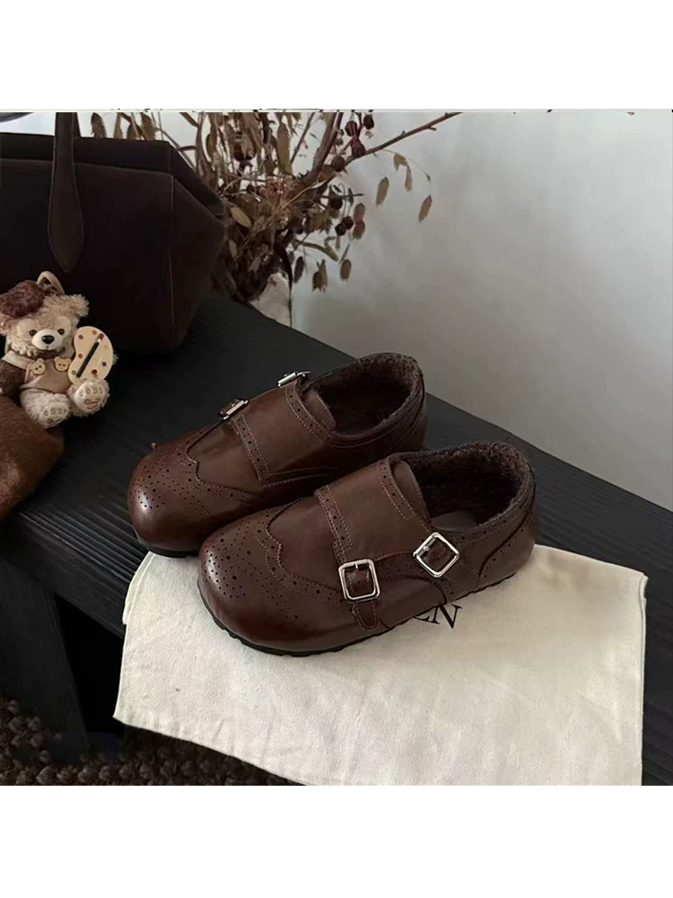 Phiên bản da cừu ~ Giày da nhỏ thời trang kiểu Brogue dành cho nữ, dây đeo đôi khóa cổ điển, tăng chiều cao bên trong bằng da thật, giày đế bằng thoải mái
