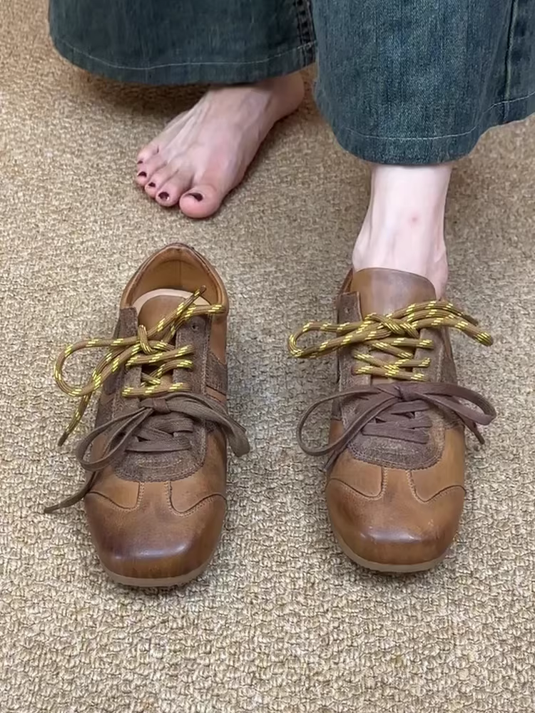 Phiên bản da cừu ~ Giày tập luyện đa năng bằng da thật kiểu cổ điển của Đức dành cho nữ, mũi tròn, đế mềm, giày thể thao thông thường có dây buộc hai màu.