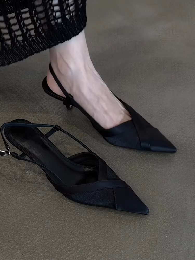 Phiên bản da cừu ~ Giày mũi nhọn màu đen thanh lịch mới bằng da thật dành cho nữ, giày cao gót quai sau đơn giản, dép đa năng