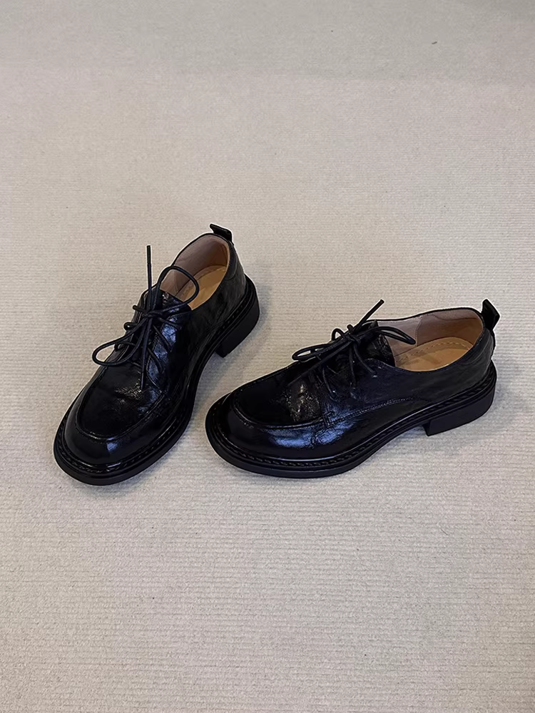 Phiên bản da bò ~ Giày lười buộc dây da đã qua xử lý kiểu cổ điển dành cho nữ, giày đi làm đế thấp đa năng phong cách Anh.