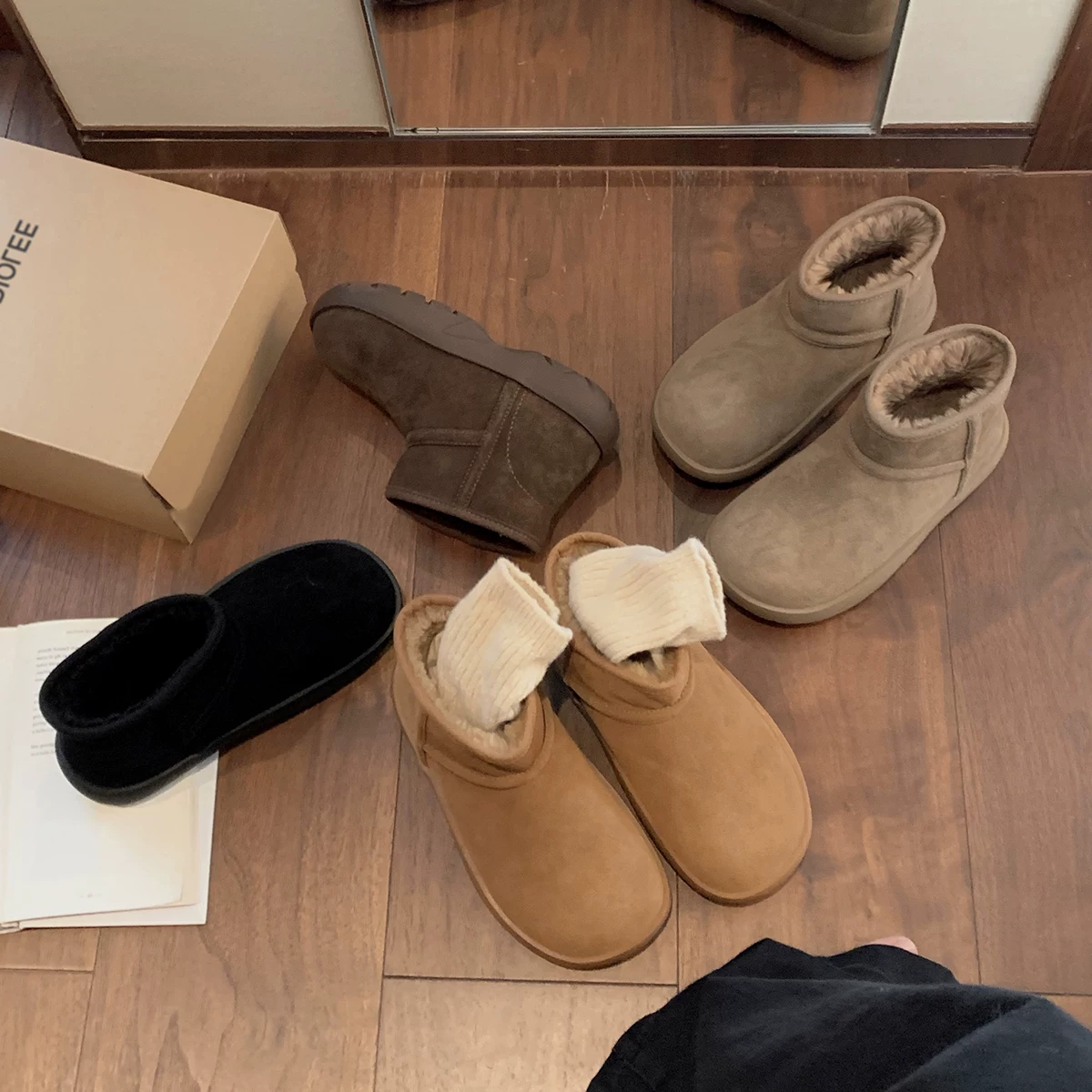 Giày bốt ngắn đi tuyết bằng da bò dành cho nữ trong mùa đông, lót lông cừu, ấm áp, tích hợp lông thú, bốt cotton len, bốt Martin da thật, bốt ngắn