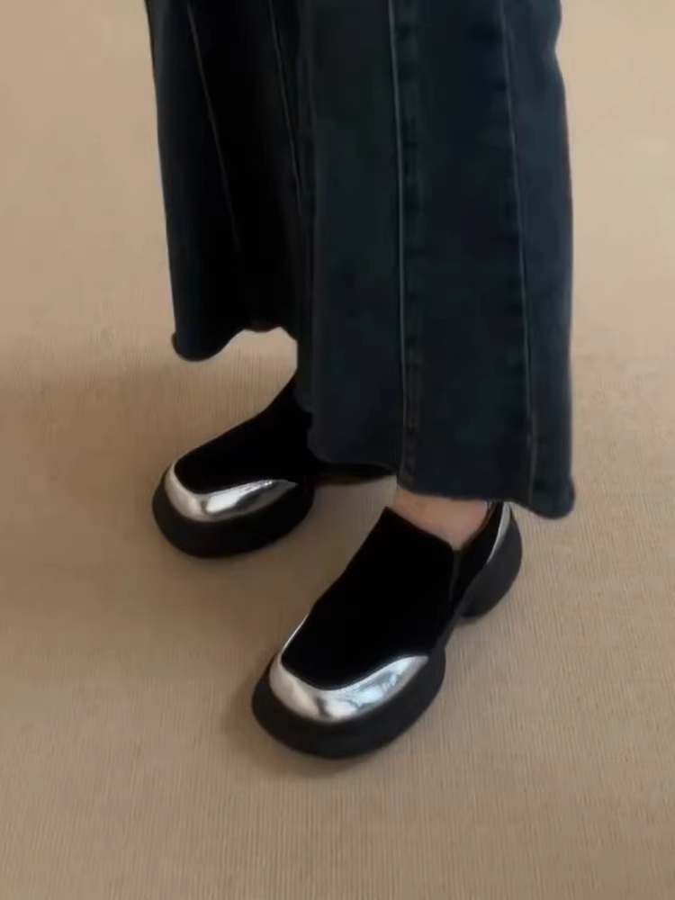 Phiên bản da cừu ~ giày đế dày đế dày kiểu cổ điển dành cho nữ, giày da lộn mũi tròn đơn giản, giày da nhỏ đơn giản