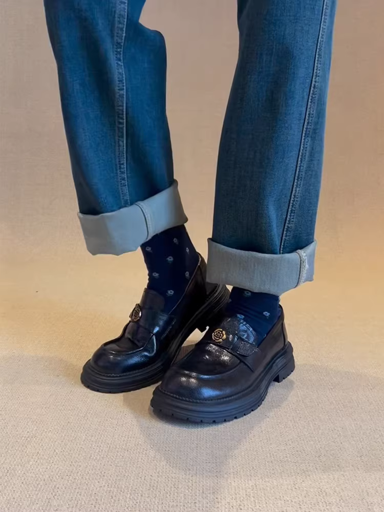 Phiên bản da bò ~ Giày lười đế dày hoa trà cổ điển dành cho nữ, giày da thật mũi tròn kiểu Anh, giày da đế dày kiểu Anh