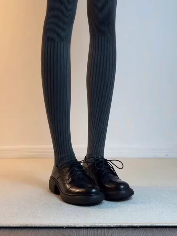 Phiên bản da cừu ~ Giày da đi làm đế dày kiểu Anh cắt sâu, êm ái dành cho nữ, giày lười mũi tròn đa năng có dây buộc thoải mái