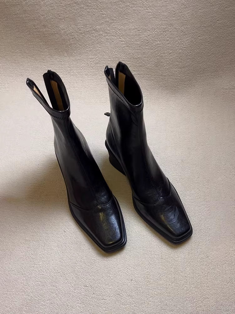 Phiên bản da bò~ Giày bốt cao gót kiểu retro mới dành cho nữ có khóa kéo phía sau, mũi vuông, da thật, bốt ngắn đơn giản và đa năng