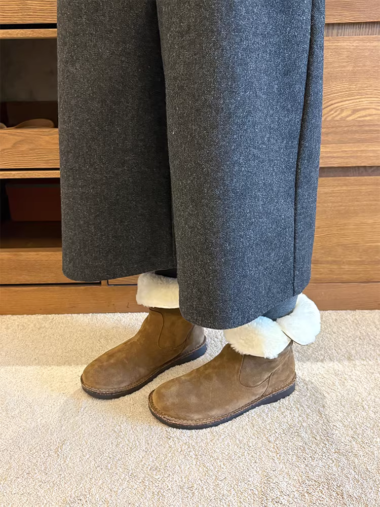 Phiên bản da bò ~ Giày bốt cotton cỡ lớn màu xanh cổ điển cao cấp dành cho nữ, da lộn, nhung dày đơn giản, ấm áp và chống trượt, giày đi tuyết Đông Bắc