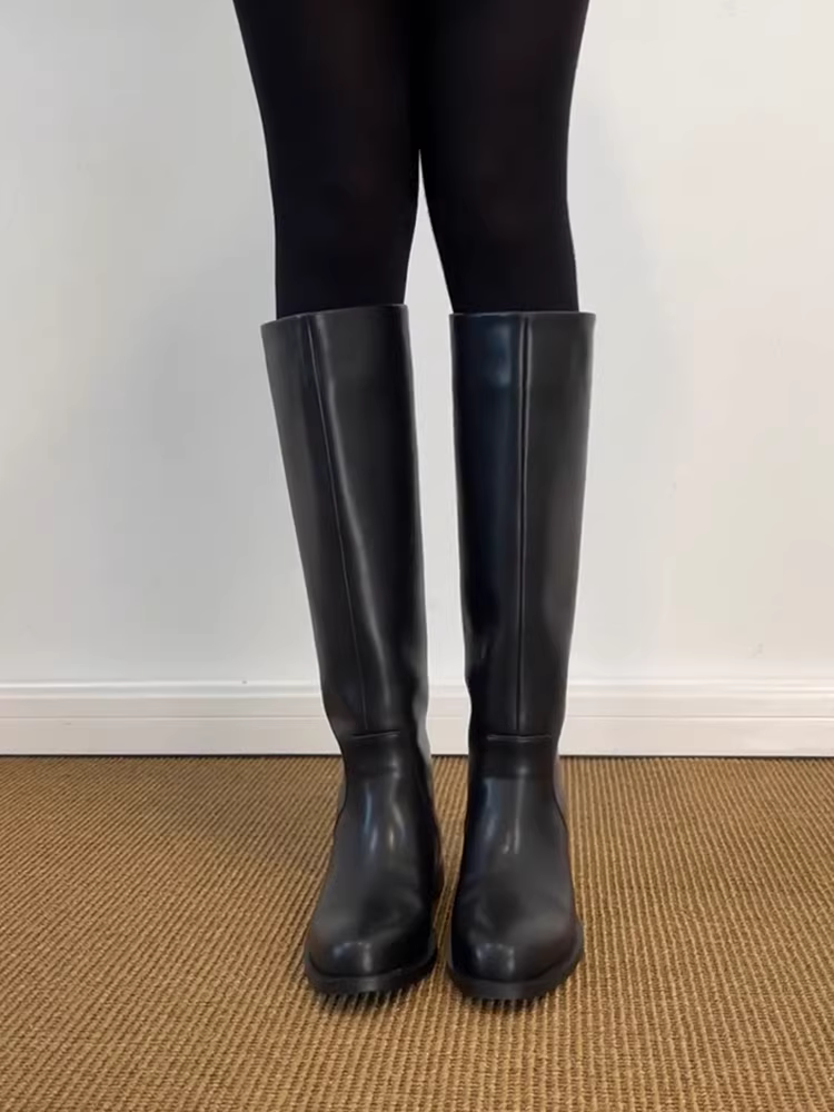Phiên bản da bò~ Giày bốt thẳng kiểu Anh dành cho nữ, đơn giản và thích hợp đi làm, che được chân, bốt cao đến đầu gối, bốt cưỡi ngựa đế bằng bằng da thật.