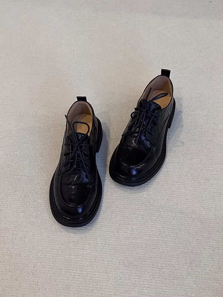 Phiên bản da bò ~ Giày lười buộc dây da đã qua xử lý kiểu cổ điển dành cho nữ, giày đi làm đế thấp đa năng phong cách Anh.