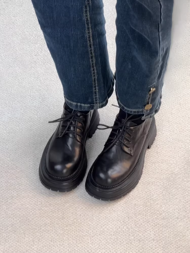 Phiên bản da cừu ~ Giày đế dày phong cách đại học đa năng dành cho nữ, giày lười da thật đế dày buộc dây, giày da nhỏ mũi tròn kiểu cổ điển.