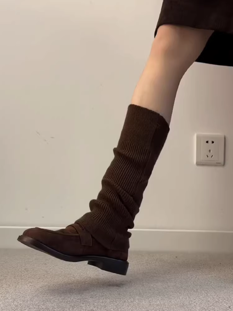 Phiên bản da cừu ~ giày lười da lộn phong cách cổ điển dành cho nữ, giày da thật kiểu dáng học sinh, kiểu dáng thời trang, đế thấp, dễ mang.