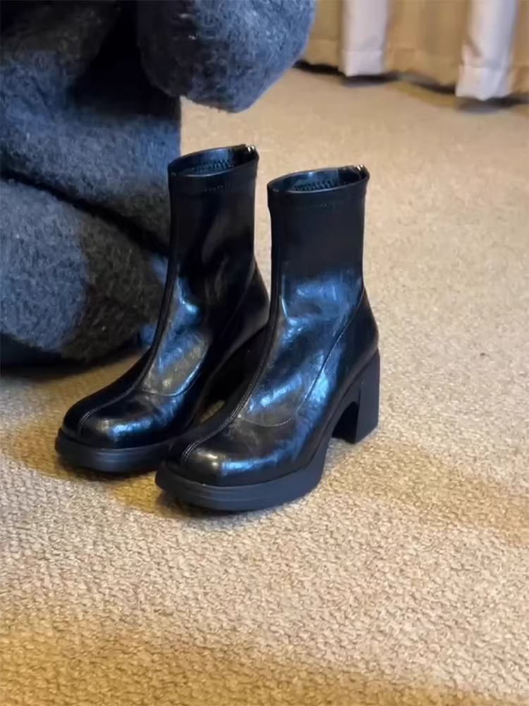 Phiên bản da bò ~ Giày bốt cao gót đế dày kiểu tối giản dành cho nữ với phong cách Pháp, mũi tròn, giày bốt ngắn bằng da thật tăng chiều cao.