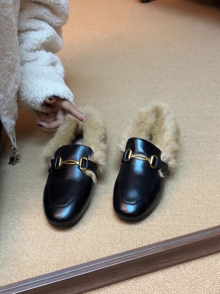 Giày lười nữ da cừu kiểu cổ điển, khóa kim loại retro, lót lông cừu, da thật, đế bằng