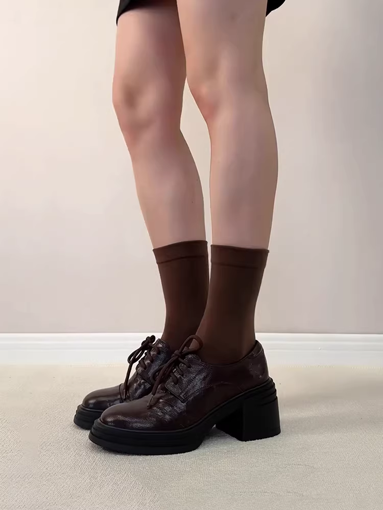 Phiên bản da cừu ~ Giày da đi làm có dây buộc kiểu Anh dành cho nữ, giày cao gót đế dày chống thấm nước, giày lười cổ điển