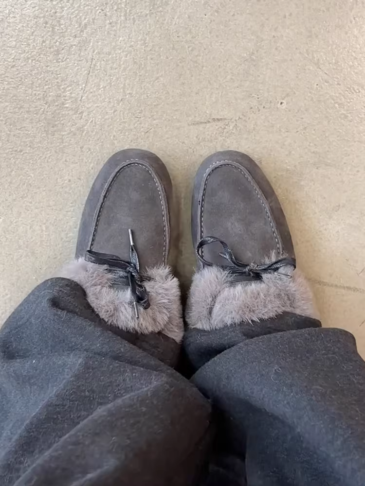 Phiên bản da cừu ~ Giày lông phẳng dành cho nữ có nơ buộc dây, giày lười kiểu slip-on, giày lười đa năng thoải mái mùa đông.