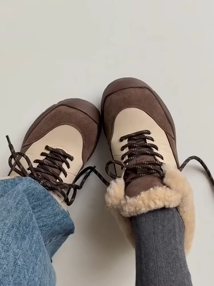 Phiên bản da cừu ~ Giày bốt đi tuyết tích hợp len cừu dành cho nữ, giày cotton dày đế dày tăng chiều cao mùa đông, giày cotton ấm áp để mặc ngoài trời, giày tập luyện của Đức.