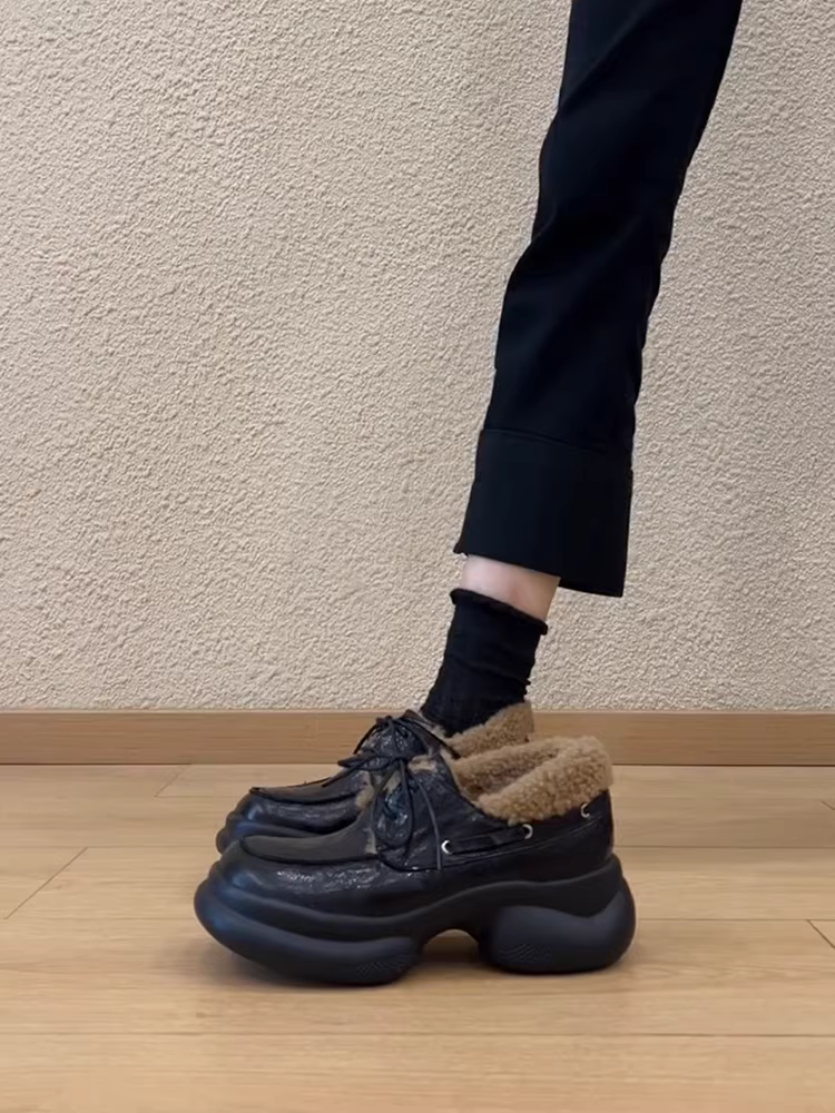 Phiên bản da cừu ~ Giày lười da thật cỡ nhỏ dành cho nữ, kiểu buộc dây kiểu Pháp, đế dày, giày da nhỏ đa năng, lót lông cừu để giữ ấm.