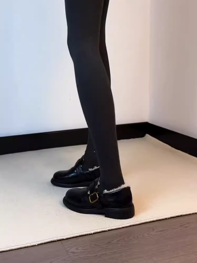 Phiên bản da cừu ~ Giày lười da thật đa năng dành cho nữ có khóa thắt lưng, gót thấp, lót lông cừu, thích hợp cho mùa thu đông, giày da nhỏ mặc ngoài trời.