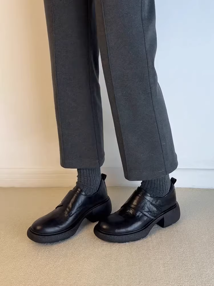 Phiên bản da cừu ~ Giày đế dày có khóa dán, giày da kiểu lười, đa năng khi đi làm, giày đế dày bằng da thật dành cho nữ